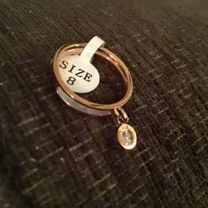 💥2 for 20💥Rose Gold Roman Numeral Shell inlay w/ dangly gem - NWOT SZ8